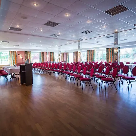 Rosenstadt Forst Hotell 3*