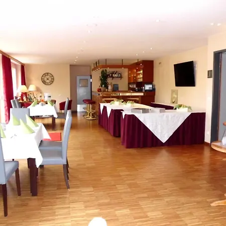 Rosenstadt Forst 포르스트