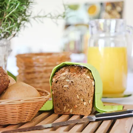 Rosenstadt Forst 3* 포르스트