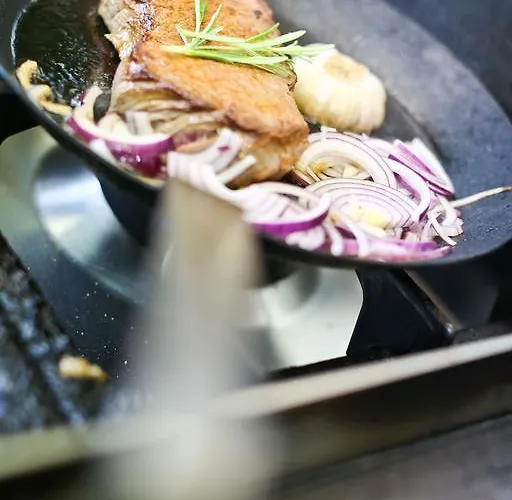 Rosenstadt Forst 3* فورست