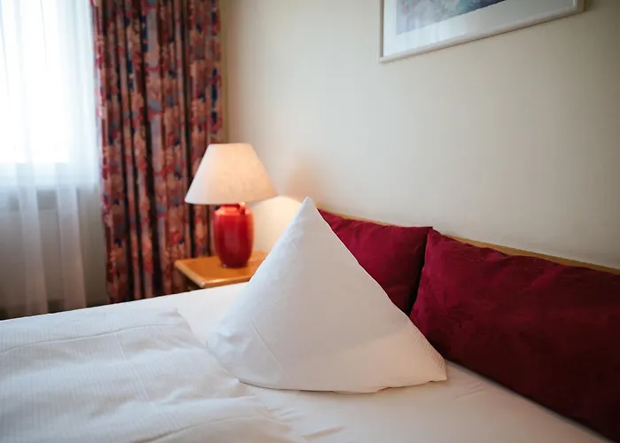 فندق Rosenstadt Forst 3*