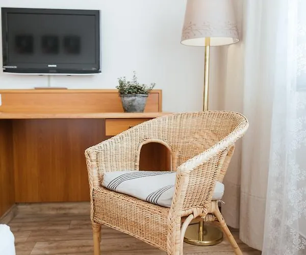 Rosenstadt Forst فورست