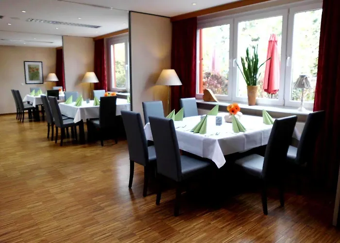 Rosenstadt Forst فورست