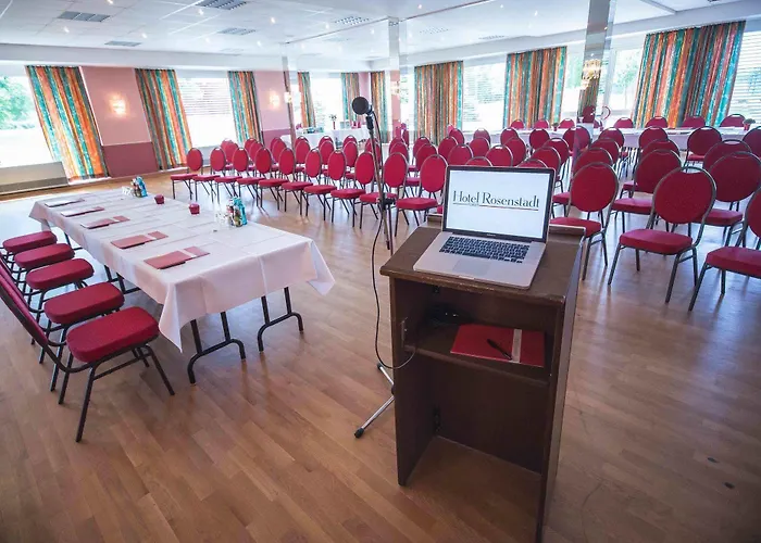 Rosenstadt Forst فندق فورست